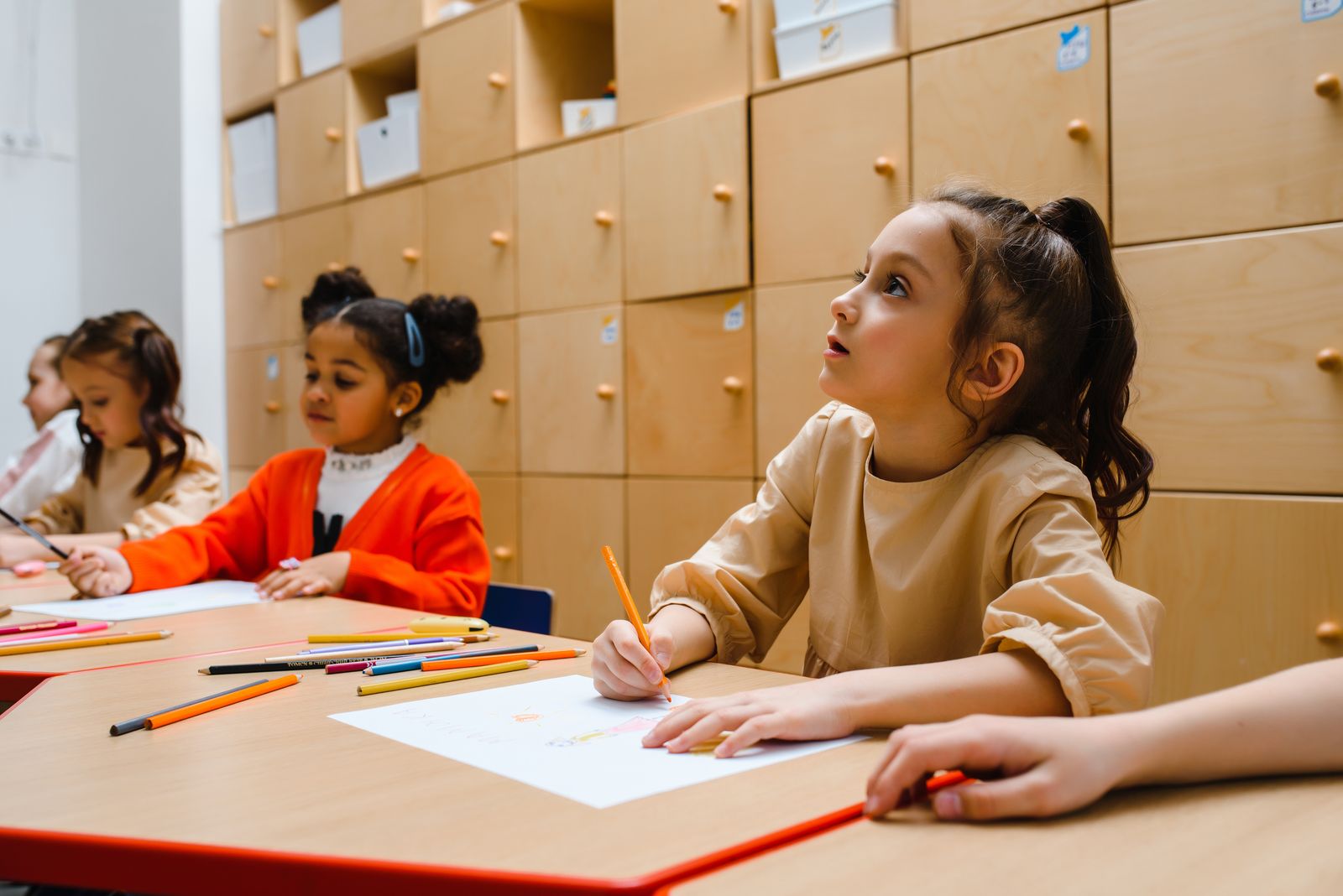 Clase lúdica de inglés para niños en Eklab